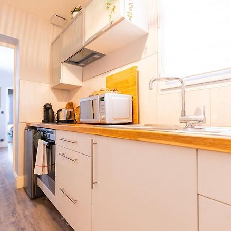 Elegance Et Bien-Etre Dans Notre T2 A Epernay Apartman Kültér fotó