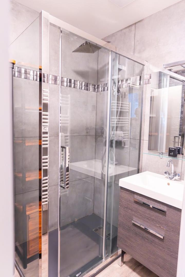 Elegance Et Bien-Etre Dans Notre T2 A Epernay Apartman Kültér fotó